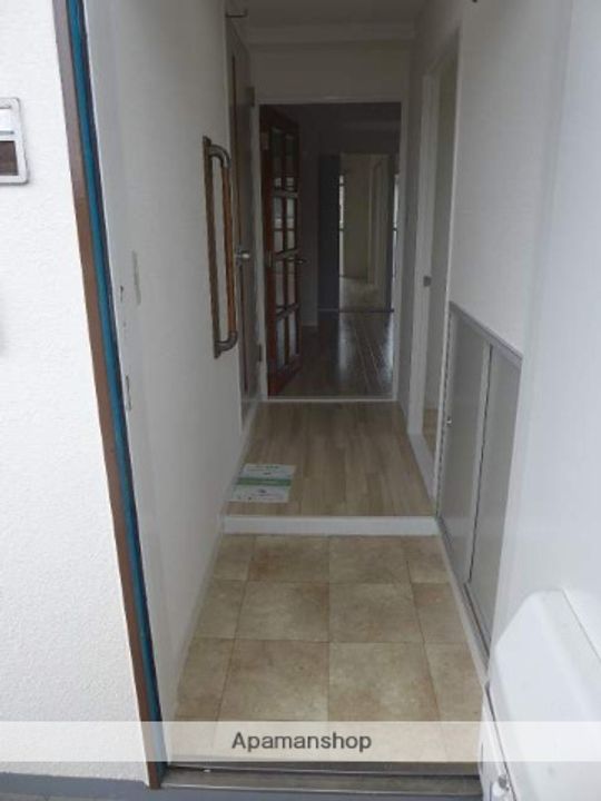 エステートKATO1201の玄関