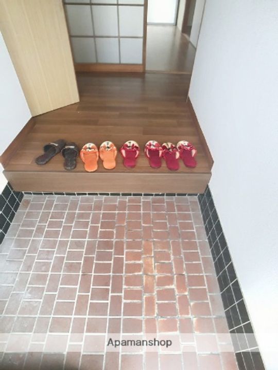 愛知県刈谷市御幸町2丁目(一戸建)の賃貸物件の玄関