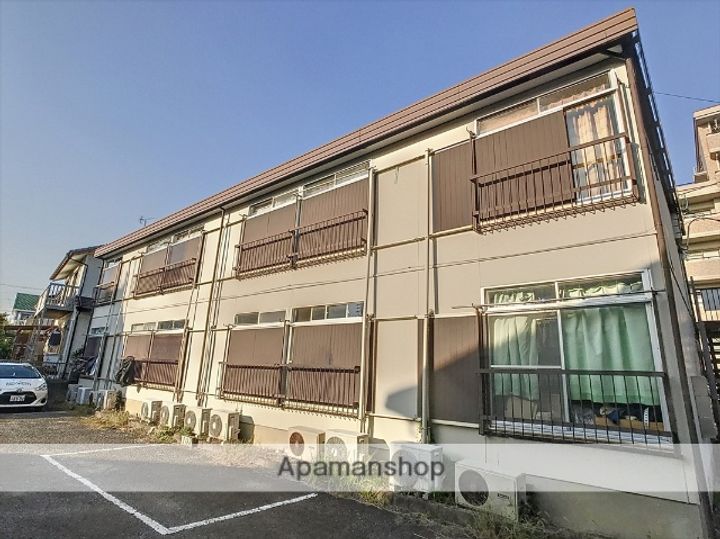 ハイツ山本105の外観