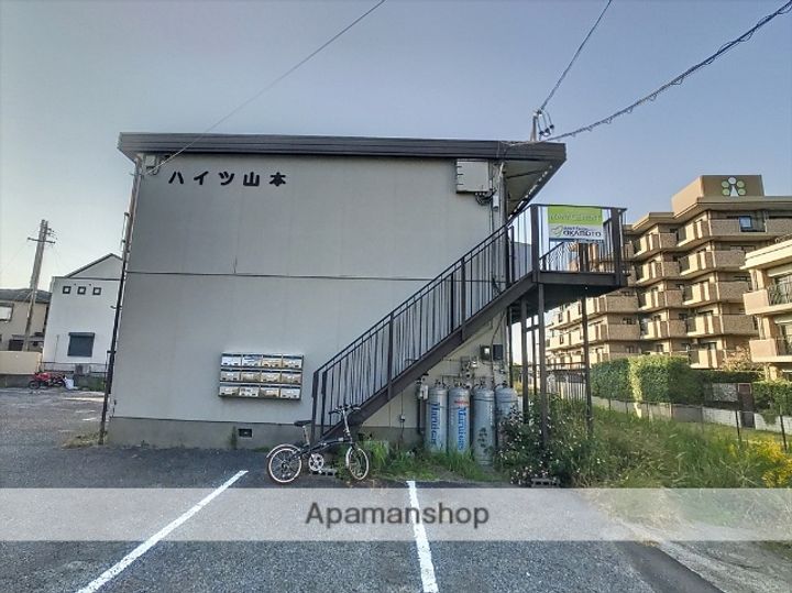 ハイツ山本105の外観