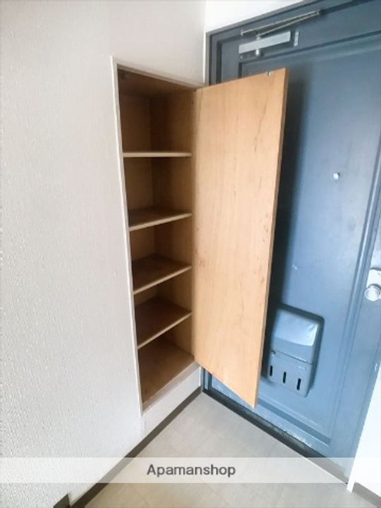 和正ビル301の内装
