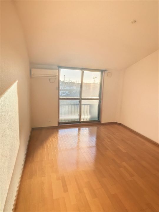 MAISON DE VIVRE Ⅱ303の居間