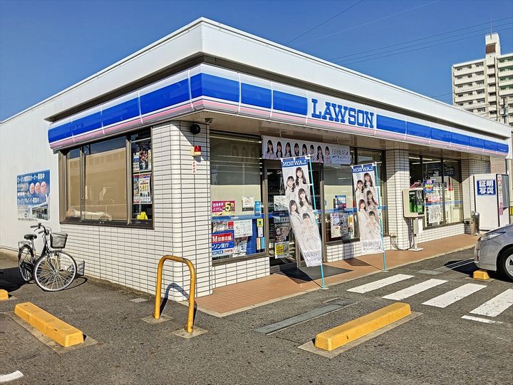 カーサトリニティ A203号室の周辺