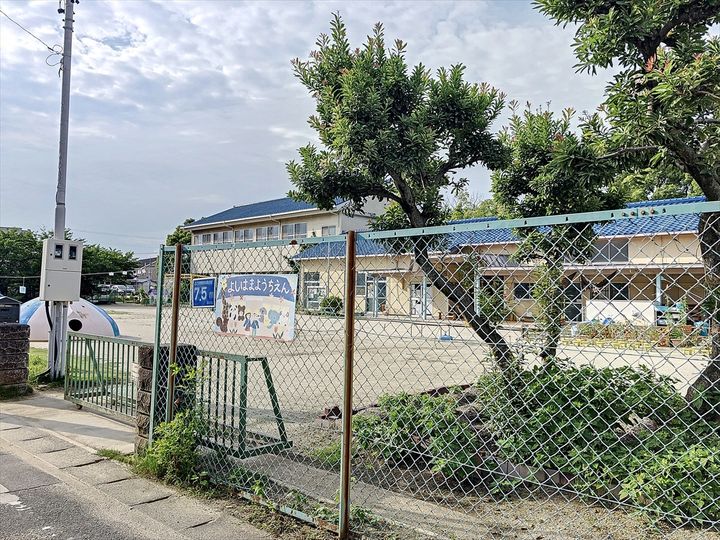 シンシアの周辺