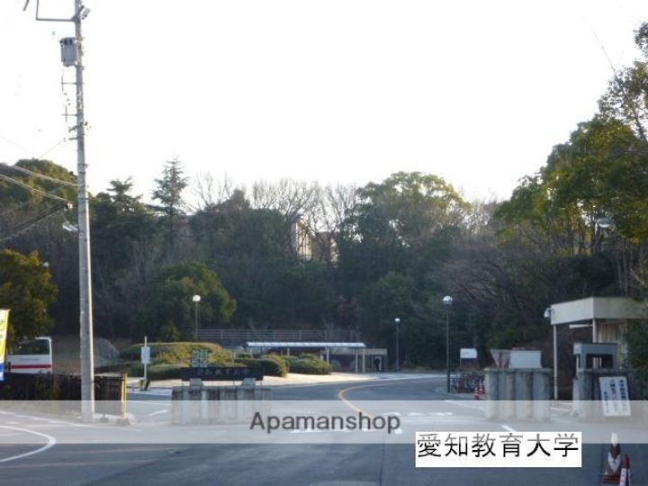 クリエイトコスモ21A107の周辺