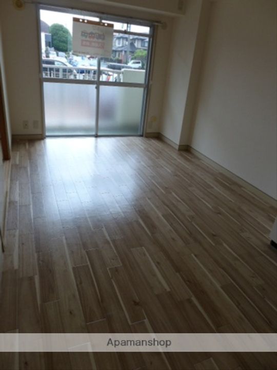 SAKATA HEIGHTSD-6の居間