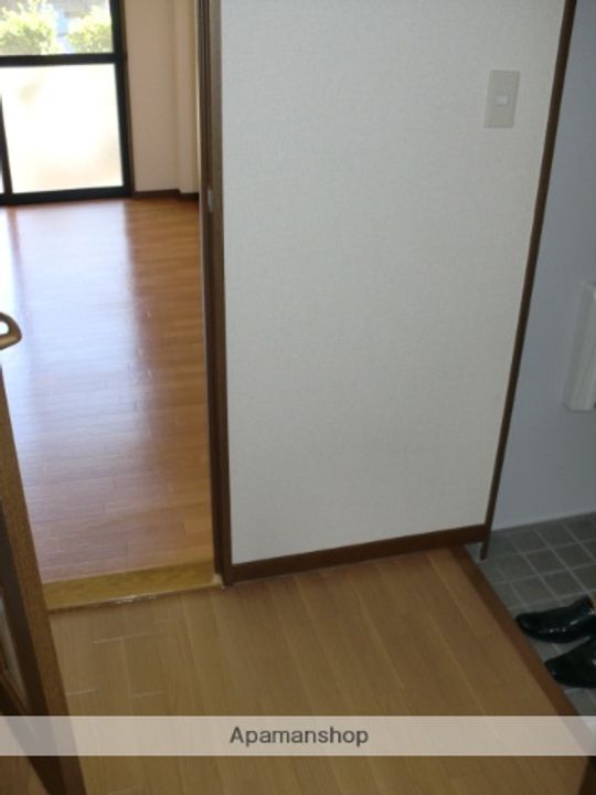 ハイツ桜見台101の内装