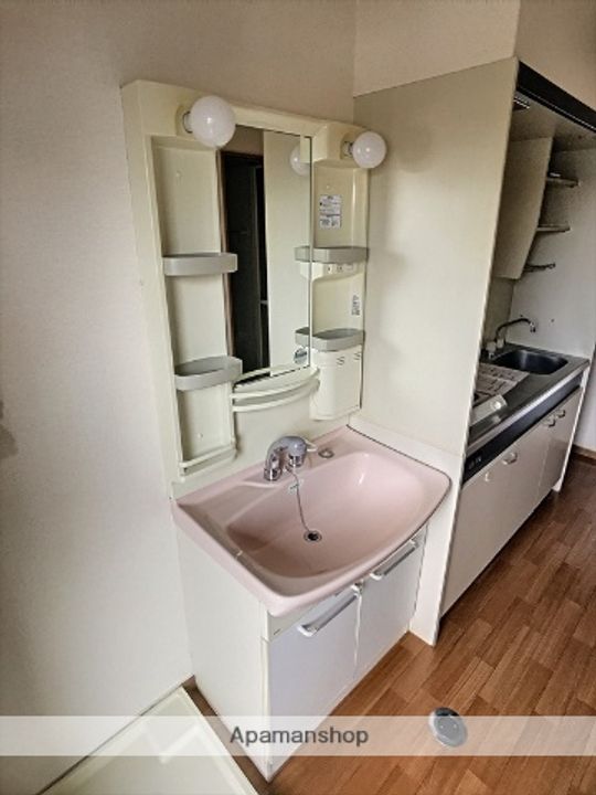 ロイヤルキャビン21208のその他画像