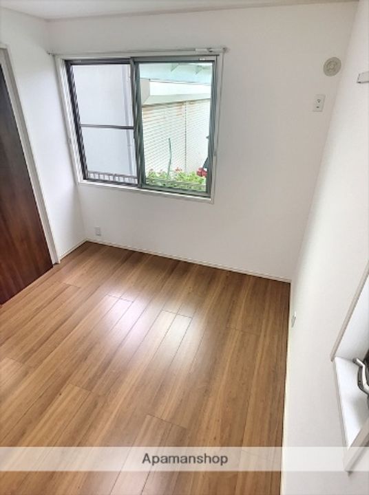 OBERES FELD202の内装