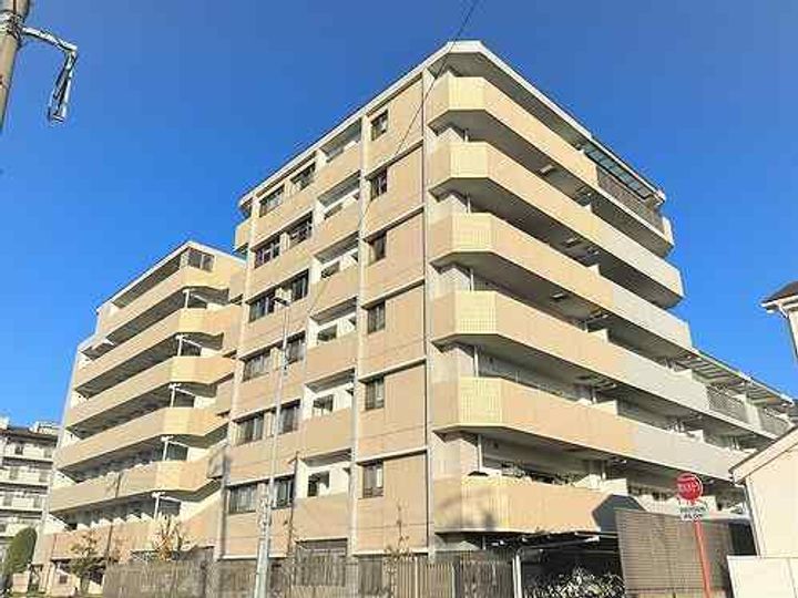 ライオンズ薬師山ヒルトップスクエアの外観