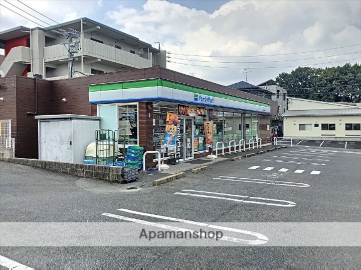 ダイキョウラオムの周辺