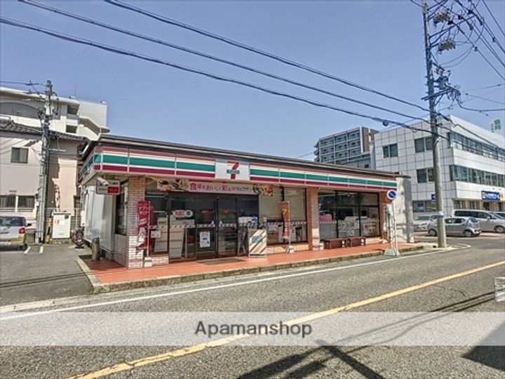 LUCIE鳴海103の周辺