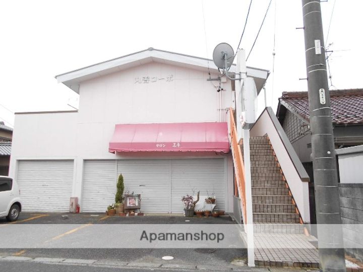 丸善コーポ207の外観