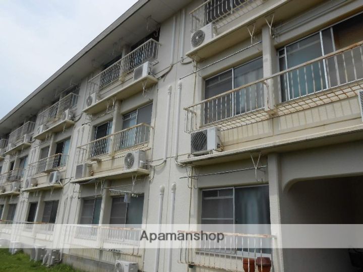 マンション宮西の外観