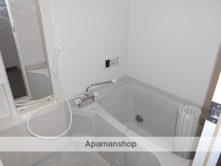 愛知県犬山市大字五郎丸字前畑の賃貸マンション302の風呂