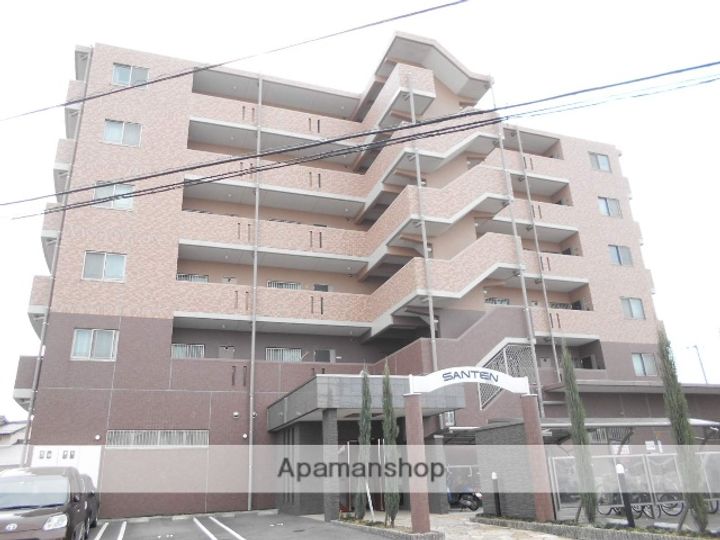 愛知県犬山市大字五郎丸字隅田の賃貸マンションの外観