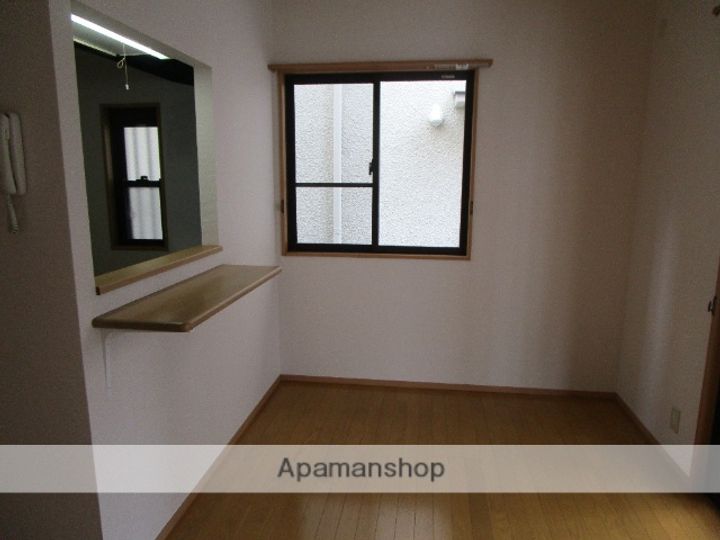 愛知県犬山市松本町2丁目(一戸建)の賃貸物件の居間