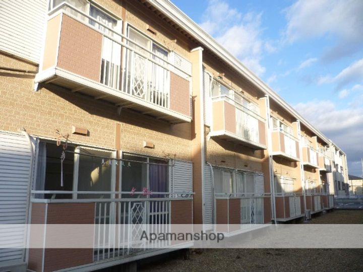 愛知県犬山市松本町3丁目の賃貸アパートの外観