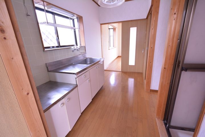 コーポ小松生201の内装