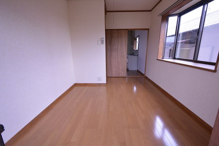 コーポ小松生201の内装