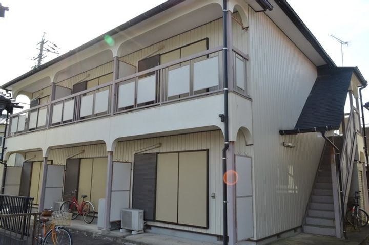 コーポ山之内202の外観