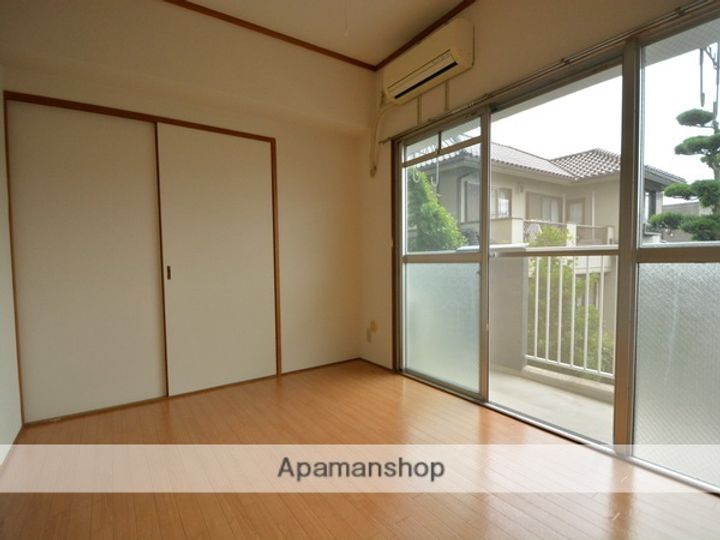 ハイツ安井203の内装