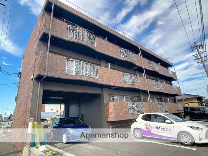 アピエス3303の外観