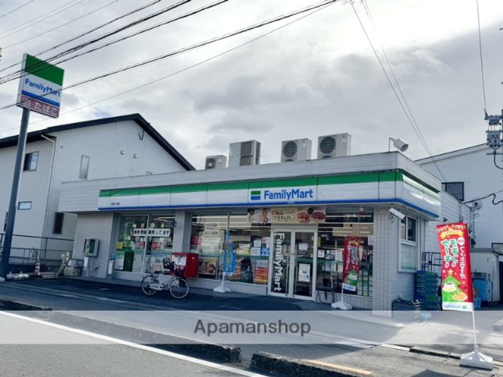 アピエス3303の周辺
