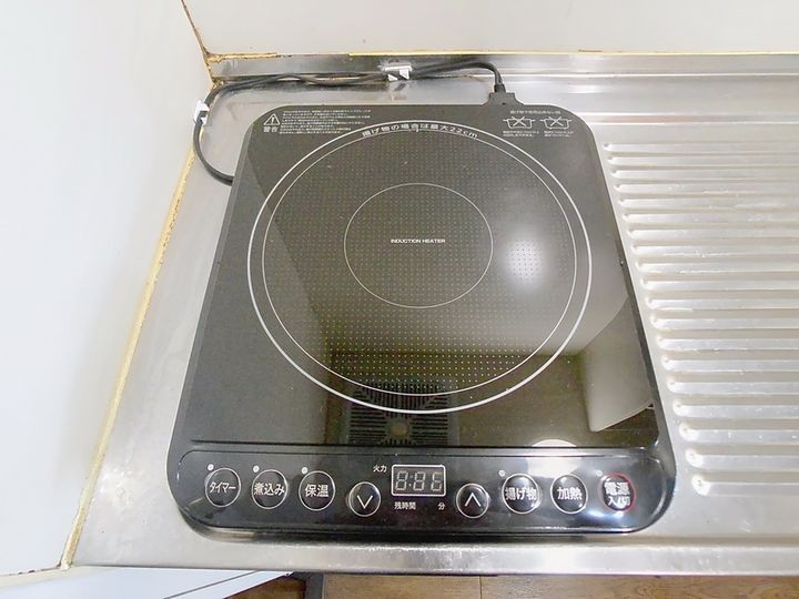 第3服部ビル305の内装