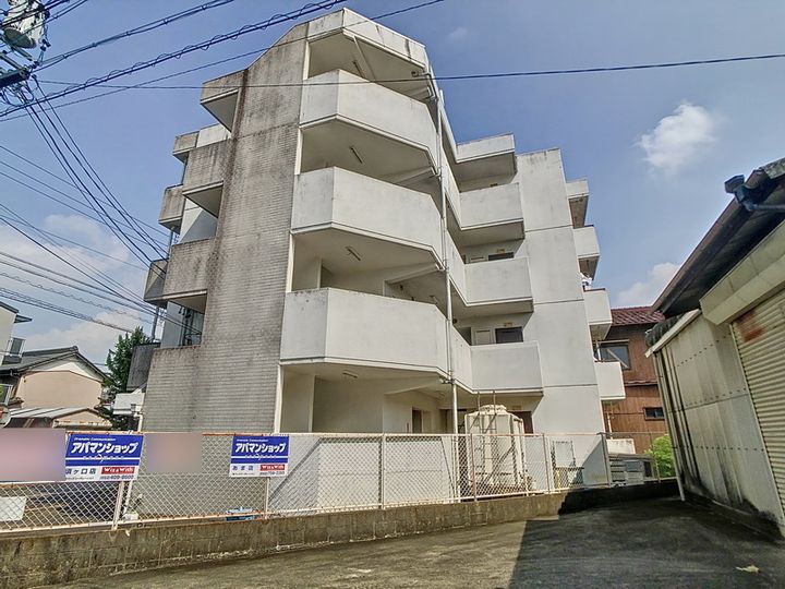 第3服部ビル305の外観