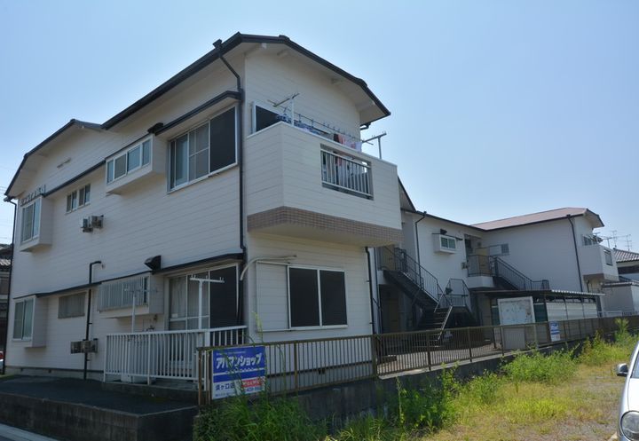 サンライフ高畑M-26の外観