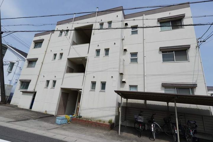 川口マンション201の外観