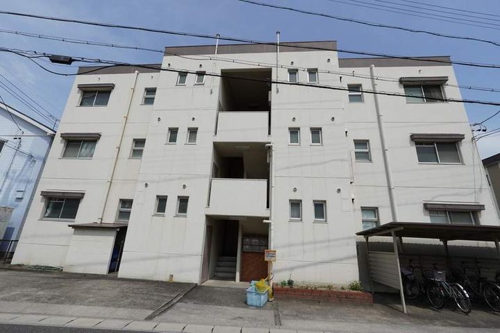 川口マンション201の外観