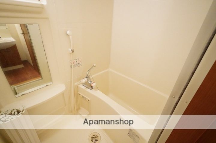 ミニマム202の風呂