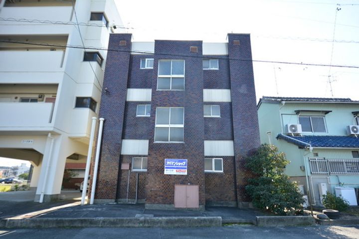 愛知県海部郡大治町大字西條字須先の賃貸マンションの外観
