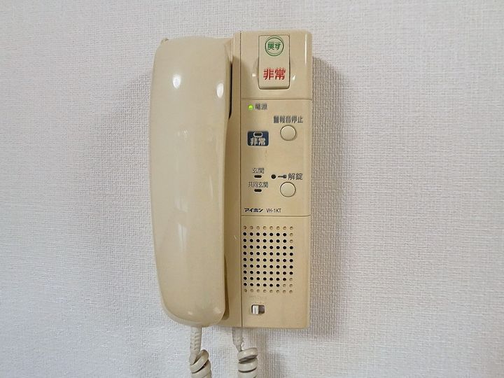 クレアール古城102の内装