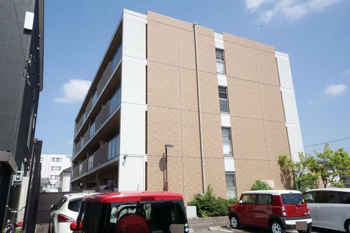 クレアール古城102の外観