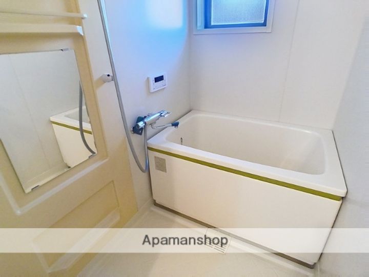 クレセールエマーユⅡ102の風呂