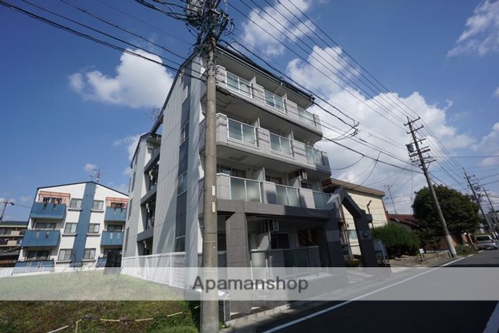 BELLETOPIA松下の外観
