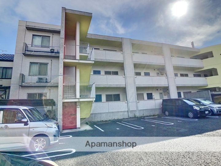 グラン・アルファ101の外観