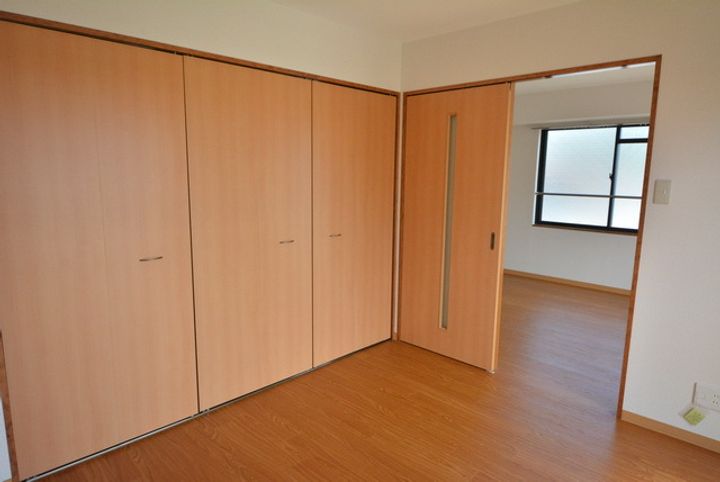 八幡マンション405の内装