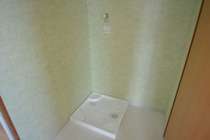 八幡マンション405の周辺