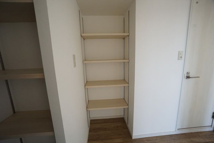 八幡マンション402の内装