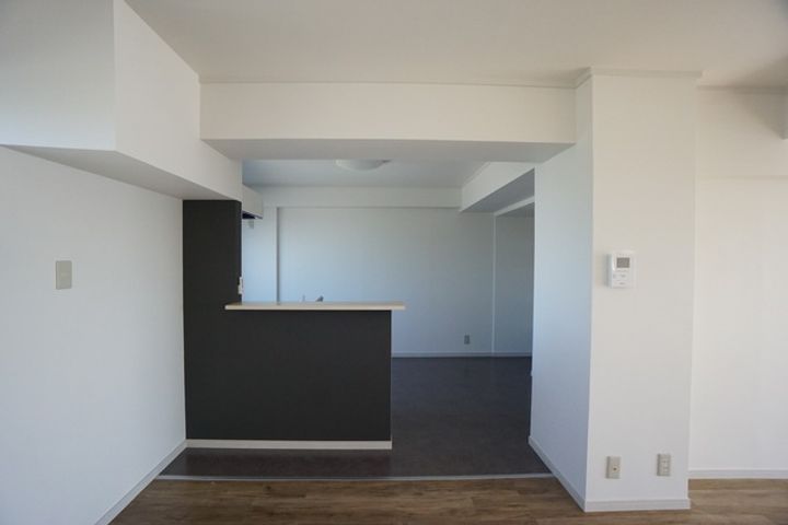 八幡マンション402の内装