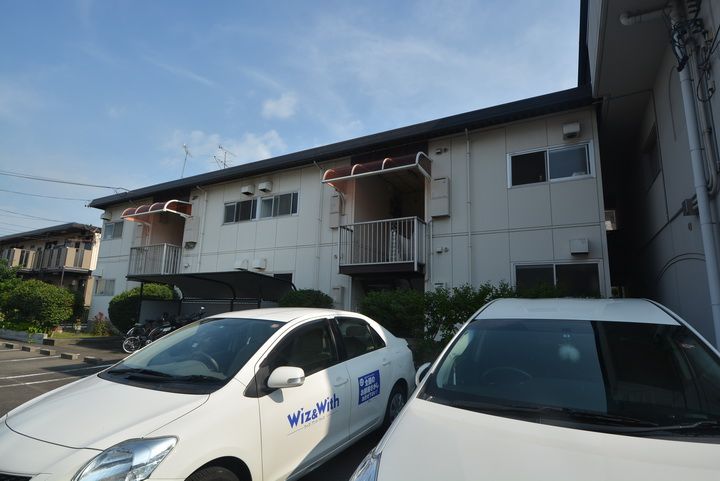 プレジール西脇102の外観