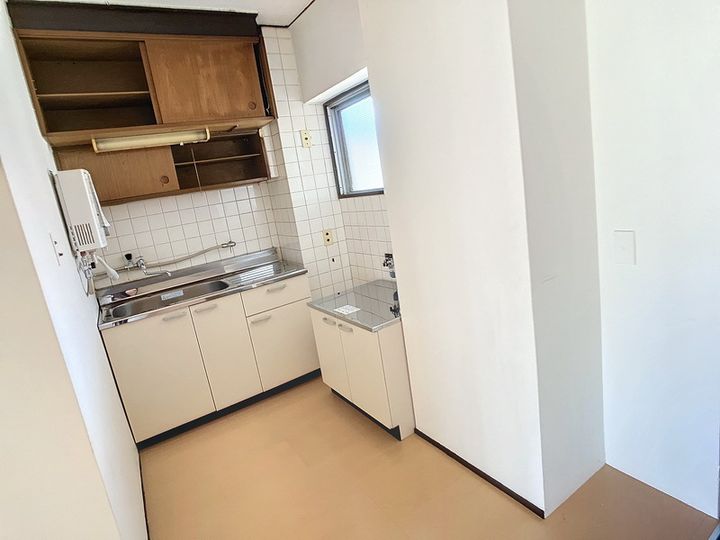 横井マンション101の居間