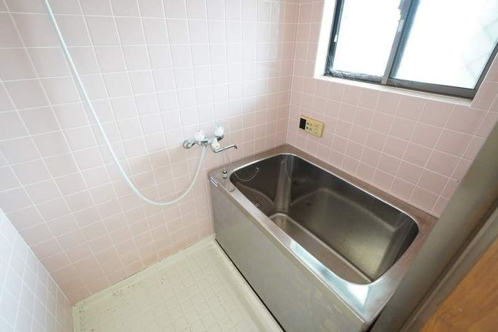 コーポ法成寺202の風呂