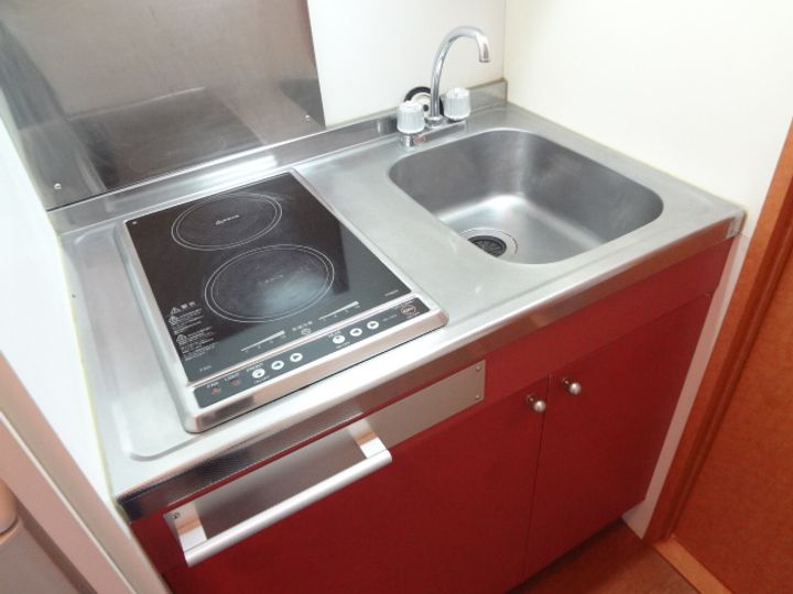 レオパレス新川103のキッチン