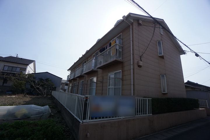 シャトー竹村の外観