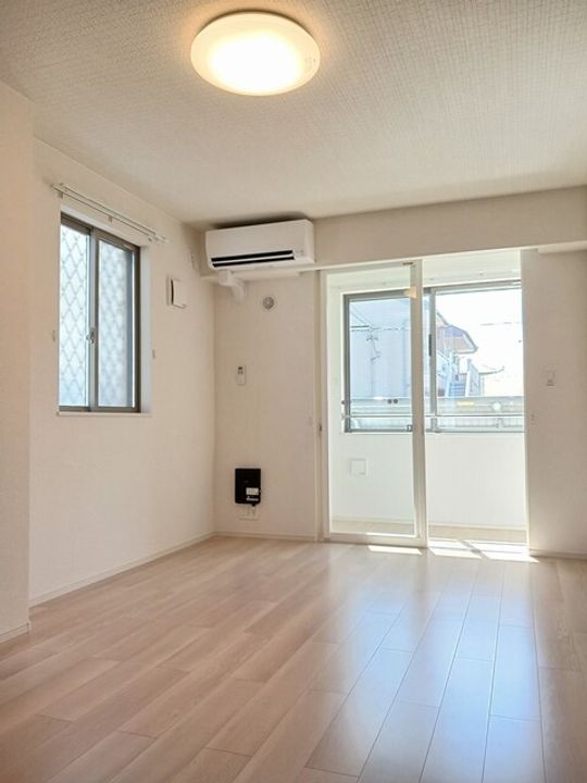 コンフォート101の居間